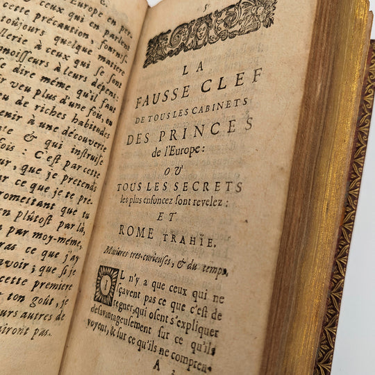 ANONYME - La fausse clef de tous les cabinets des princes de l’europe