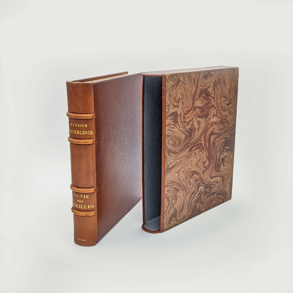 MAETERLINCK Maurice - SCHWABE Carlos. La vie des abeilles.
